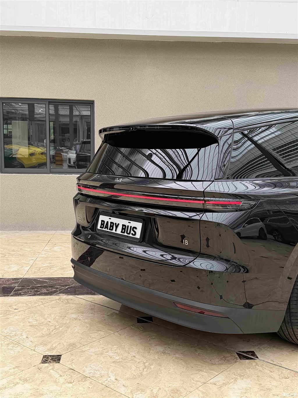 Li Auto i8, 2026 18