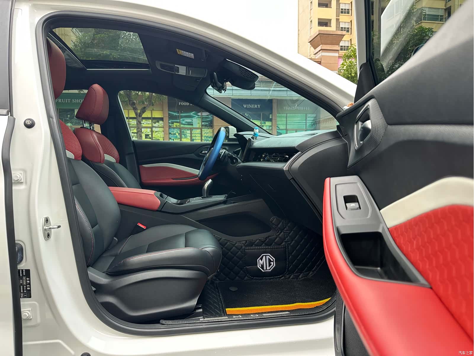 MG MG5, 2021 10