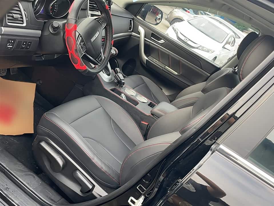 Haval M6