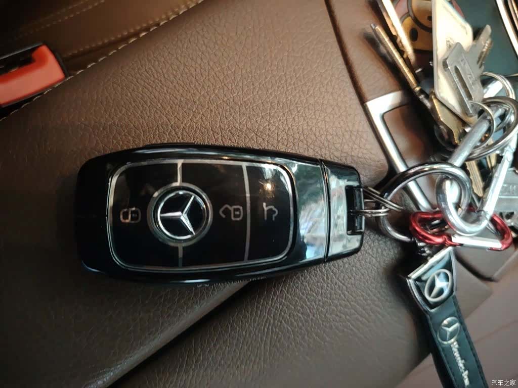 Mercedes-Benz E-Class, 2022 12