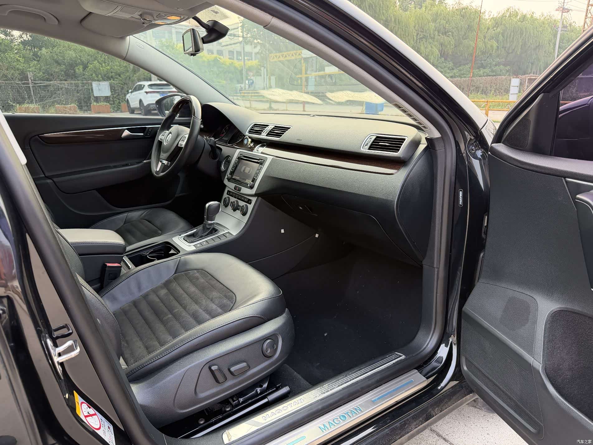 Volkswagen Magotan, 2015 13