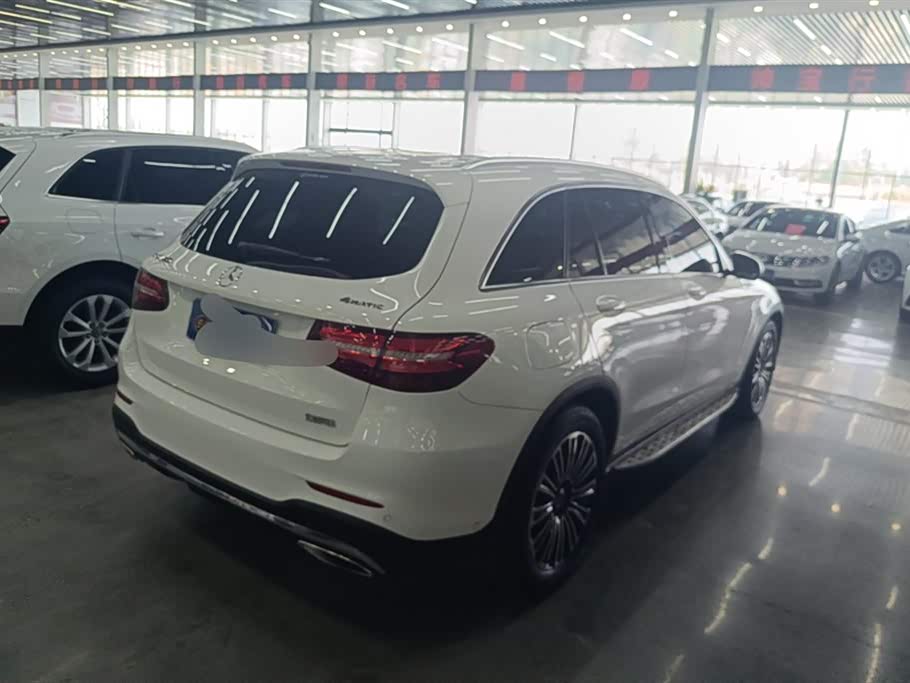 Mercedes-Benz GLC Mercedes-Benz GLC