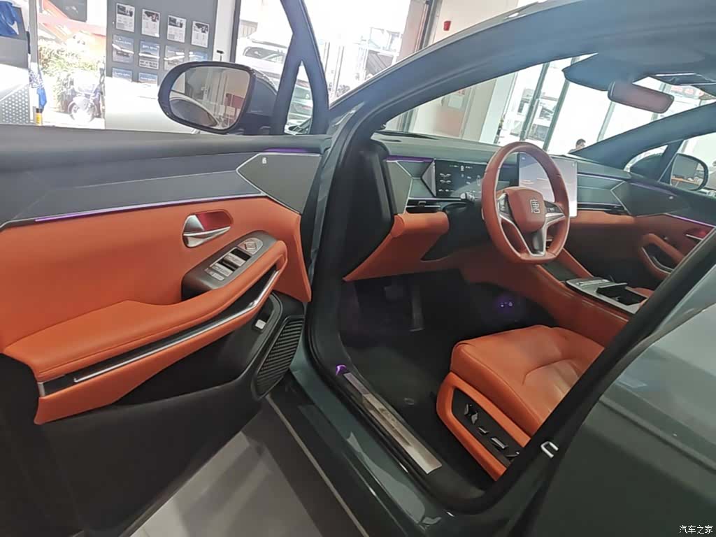 BYD Tang, 2025 16