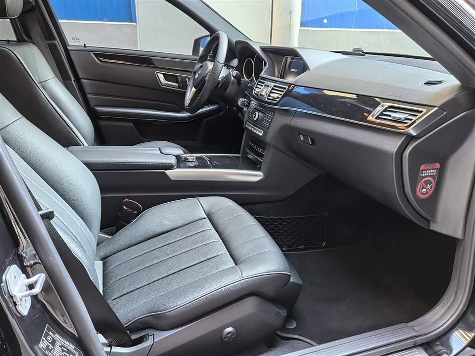 Mercedes-Benz E-class Mercedes-Benz E-class