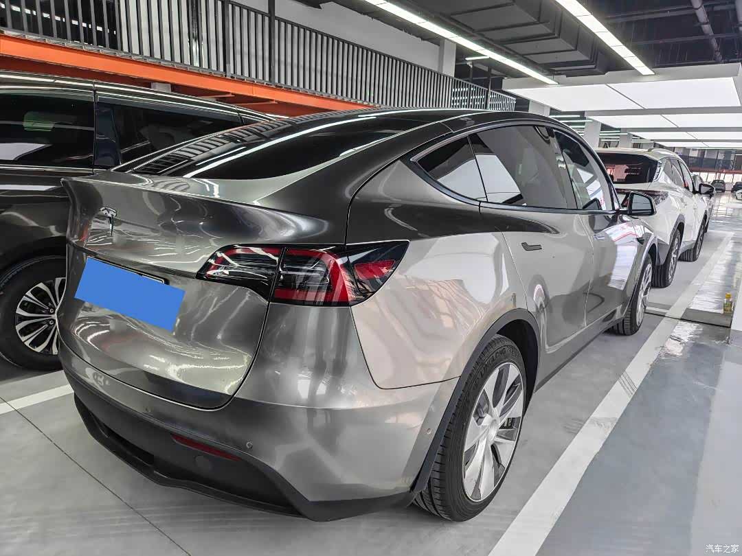 Tesla Model Y, 2022 8