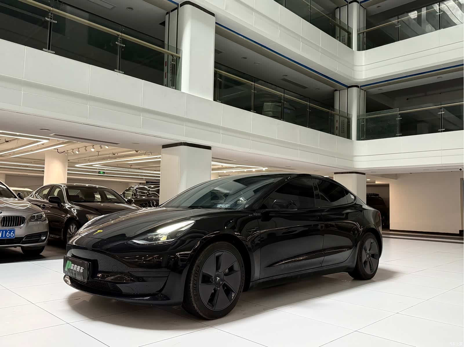 Tesla Model 3, 2022 2