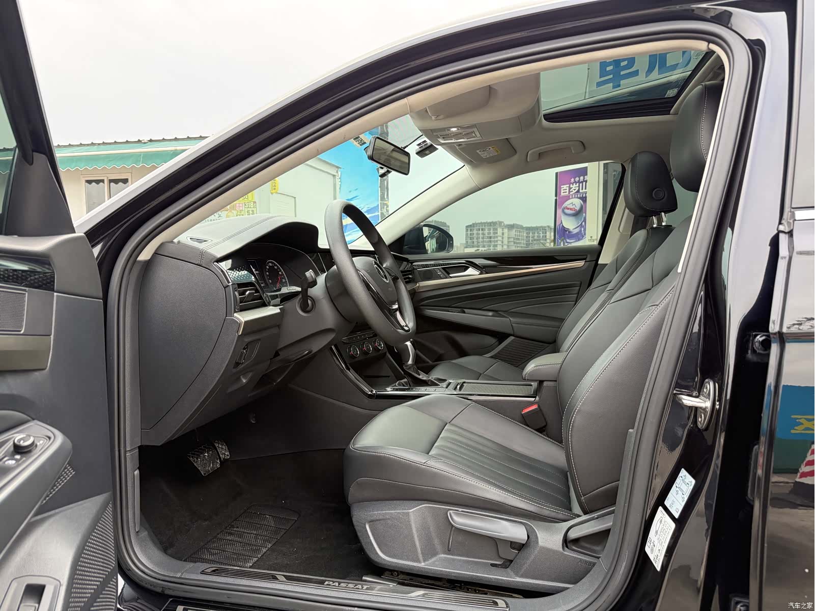 Volkswagen Passat, 2020 4