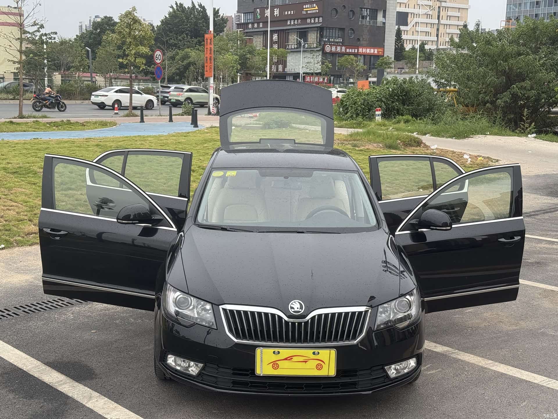 Skoda Superb, 2013 4