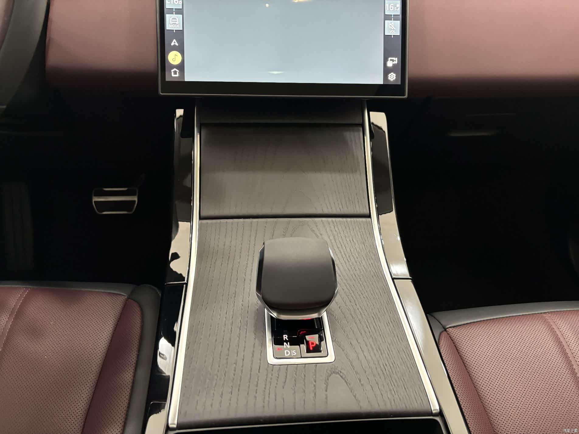 Land Rover Range Rover, 2024 18