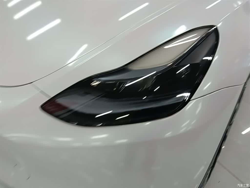 Tesla Model Y, 2023 24
