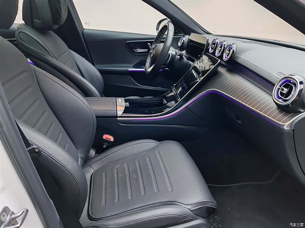 Mercedes-Benz C-Class, 2024 10