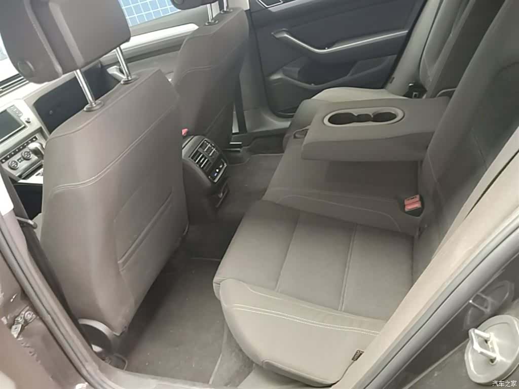 Volkswagen Variant, 2016 17