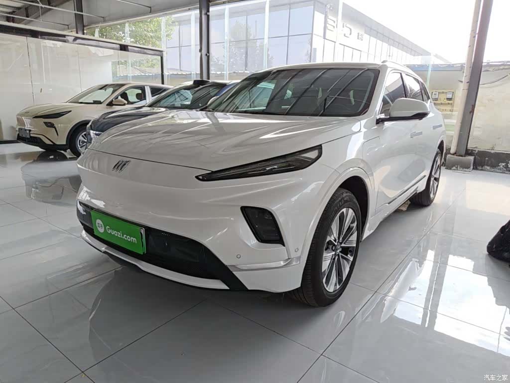 Buick E5, 2025 2