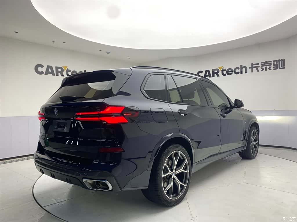 BMW X5, 2024 все фото