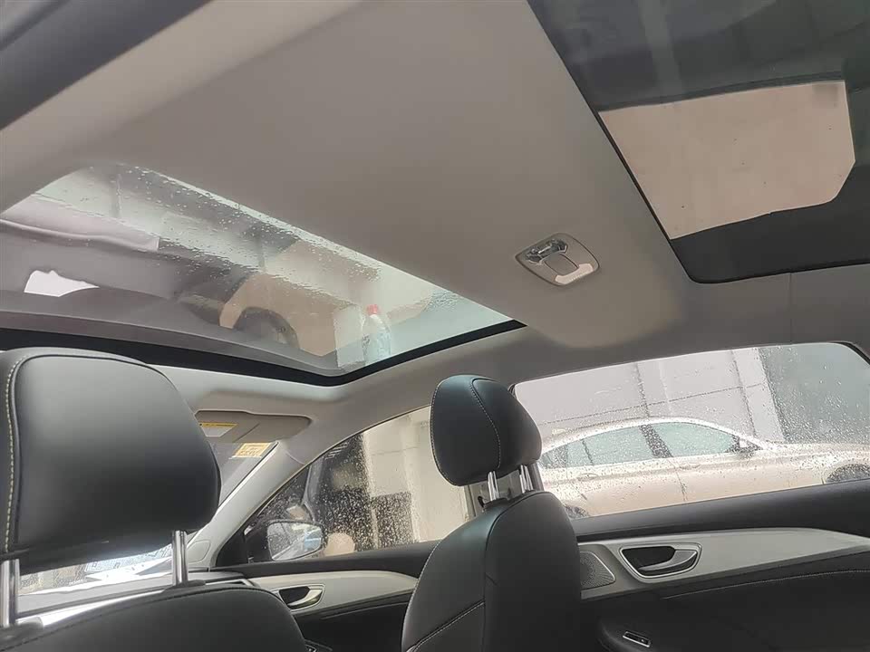 Roewe i6 MAX
