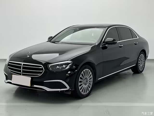 Mercedes-Benz E-Class, 2022 1