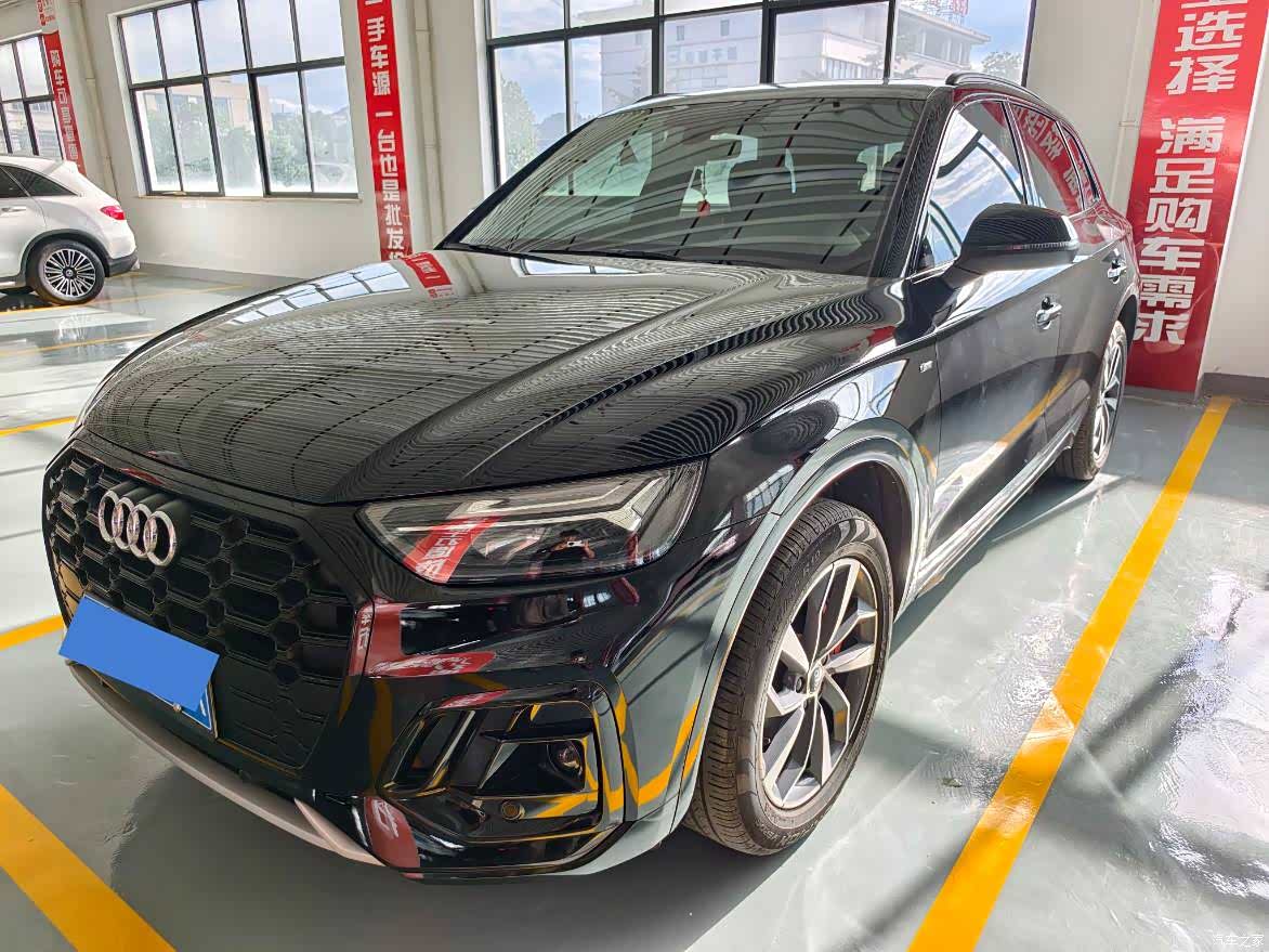 Audi Q5L, 2025 1