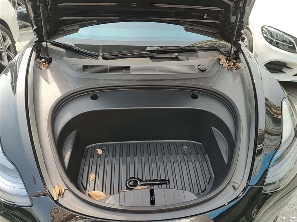 Tesla Model 3, 2023 20