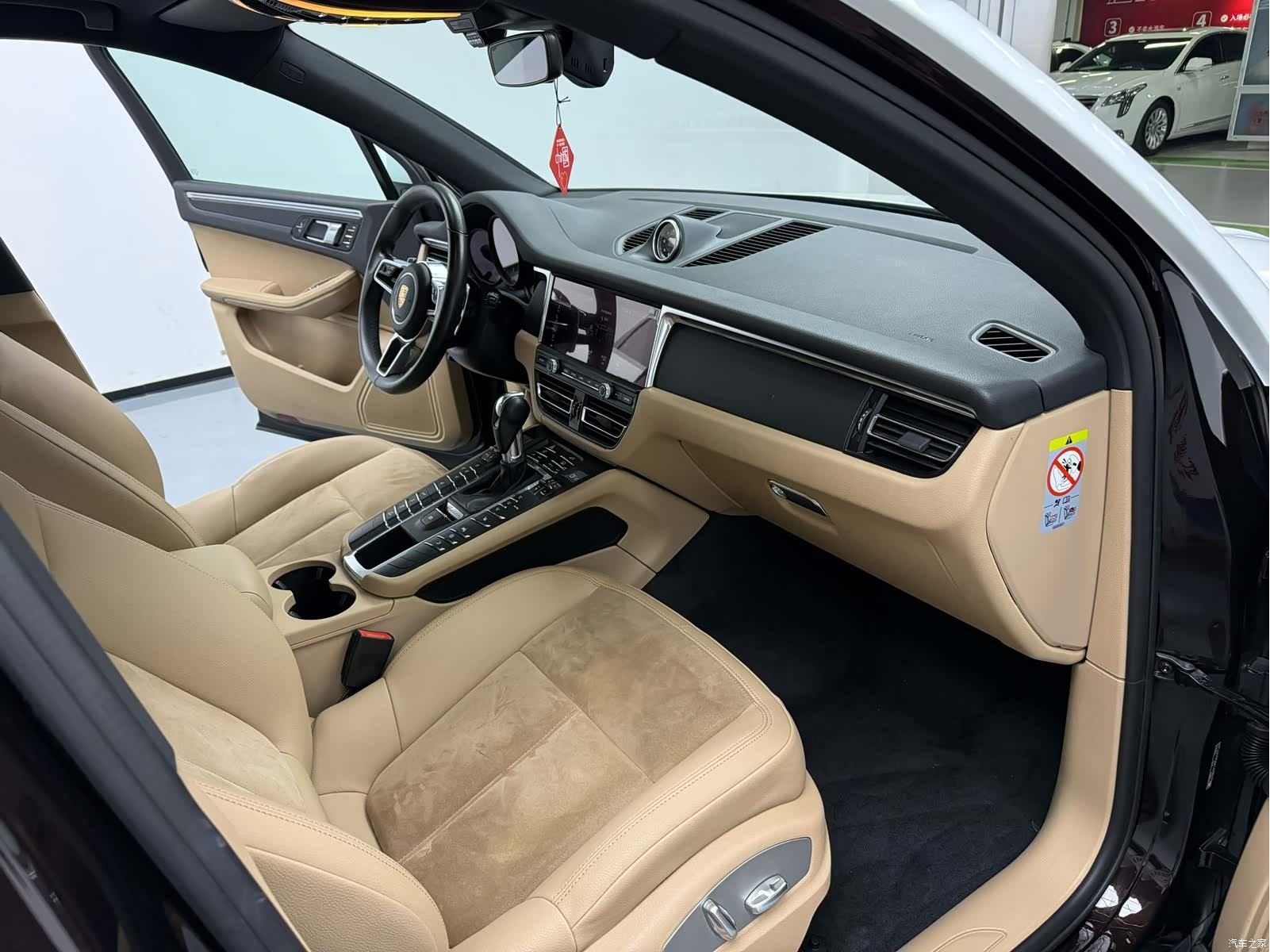 Porsche Macan, 2019 9
