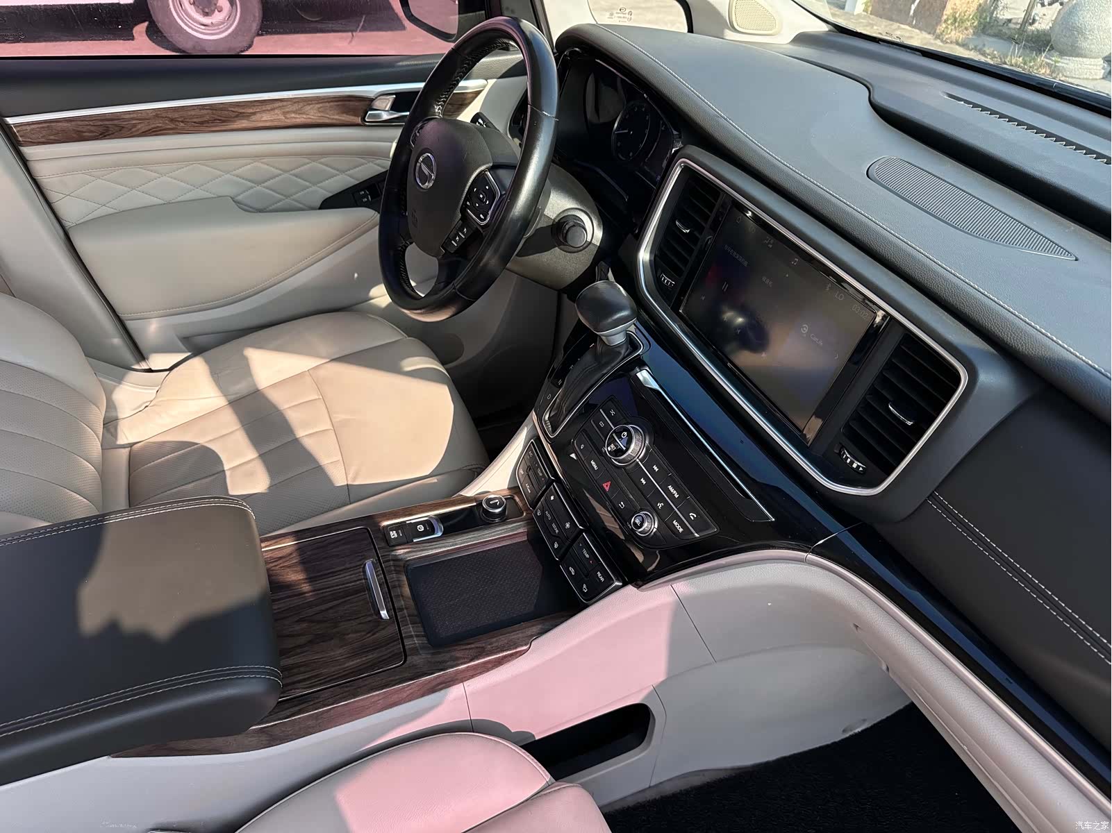 Trumpchi M8, 2018 18