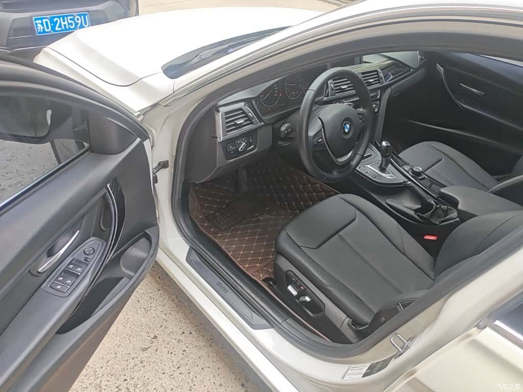 BMW 3 Series, 2016 16
