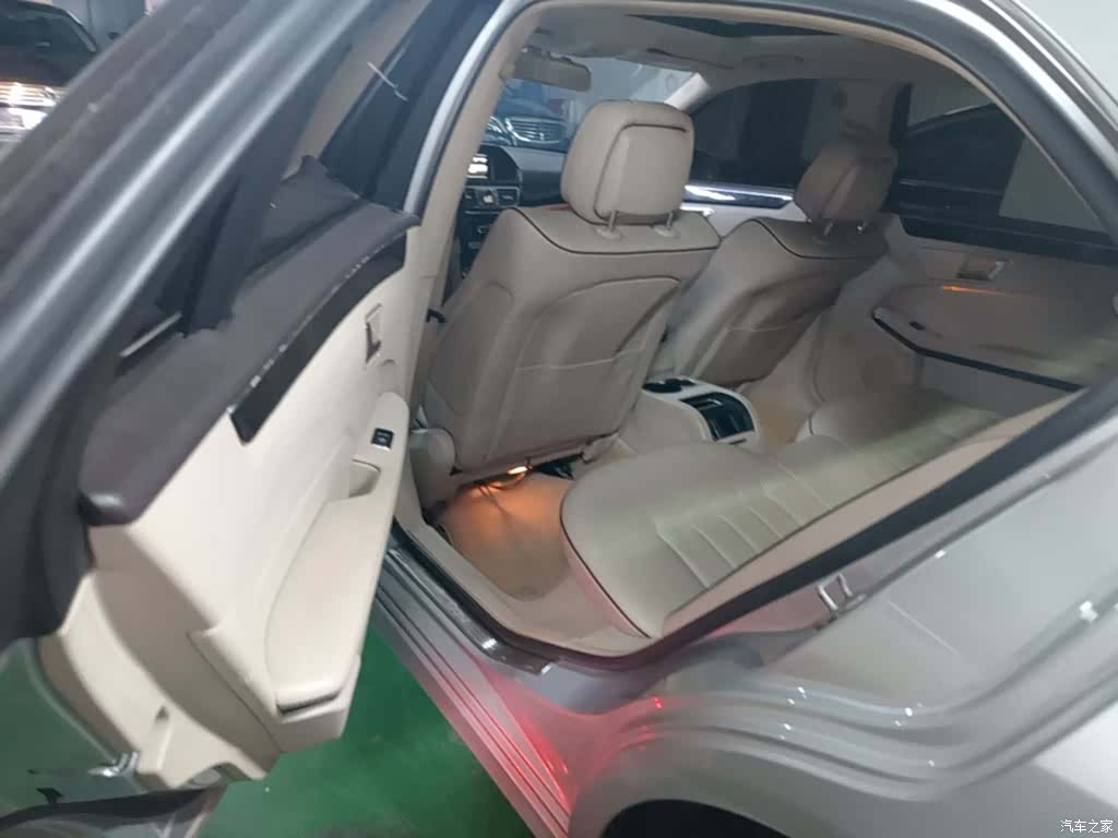 Mercedes-Benz E-Class, 2015 17