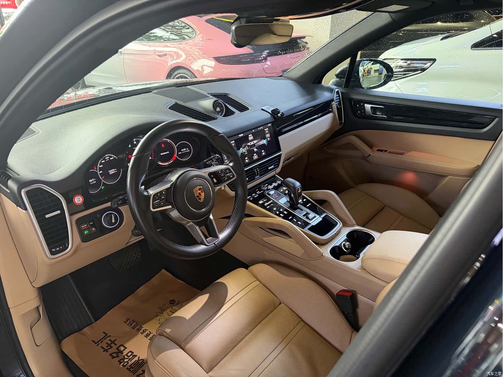 Porsche Cayenne, 2019 12
