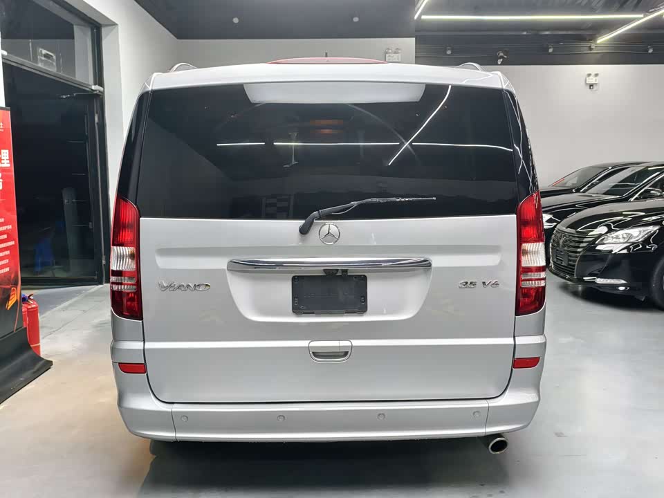 Mercedes-Benz Viano