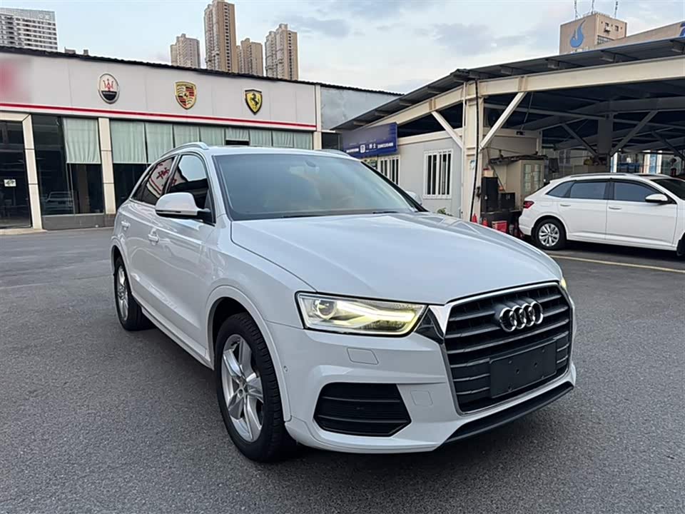 Audi Q3 Audi Q3