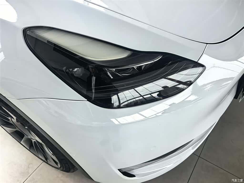Tesla Model Y, 2021 6