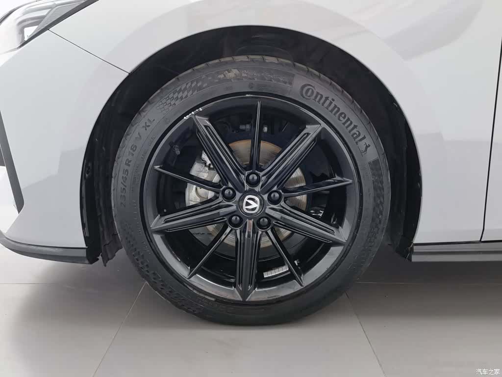 Changan UNI-V, 2022 17