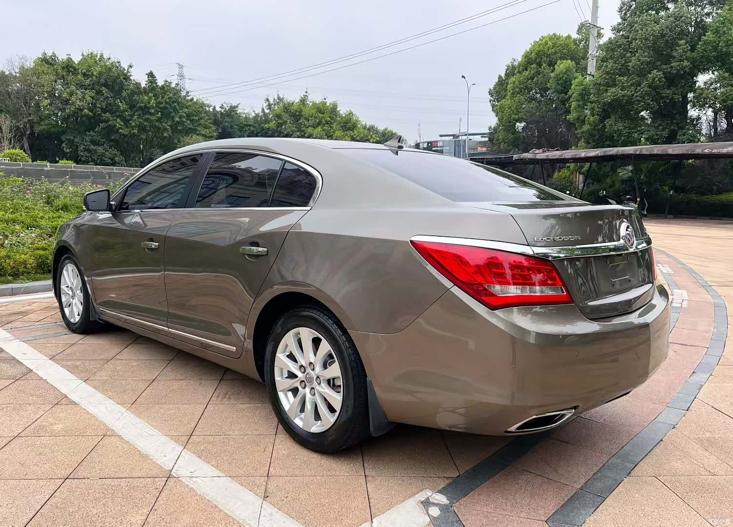 Buick LaCrosse, 2015 все фото