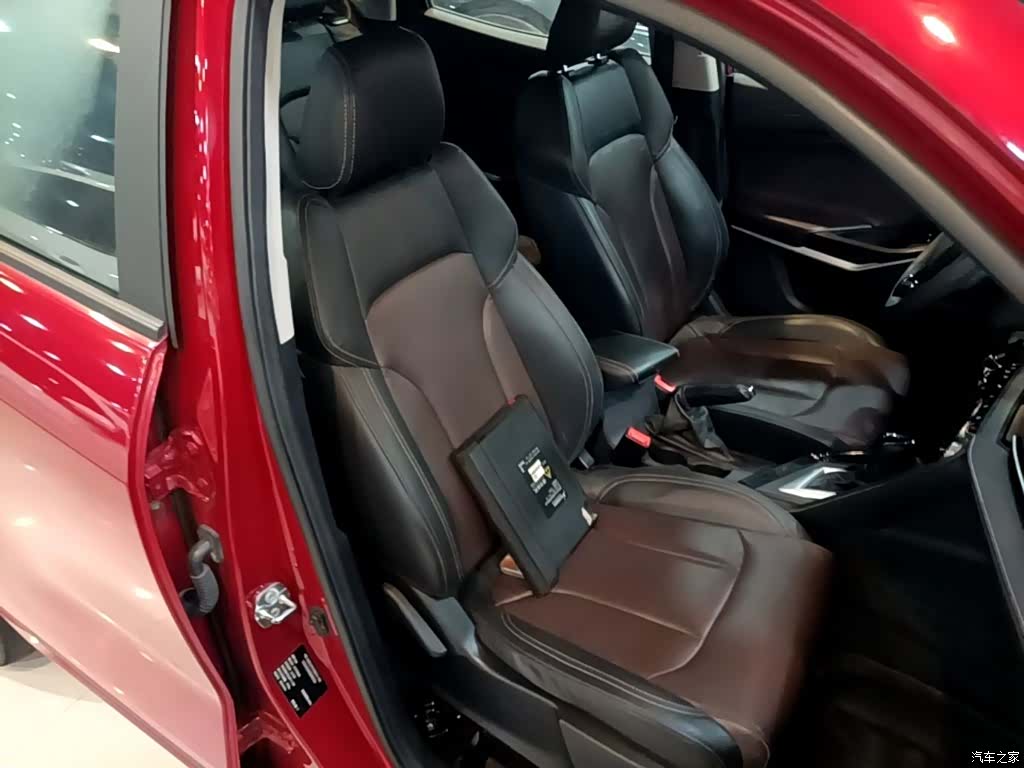 Changan CS15, 2019 25