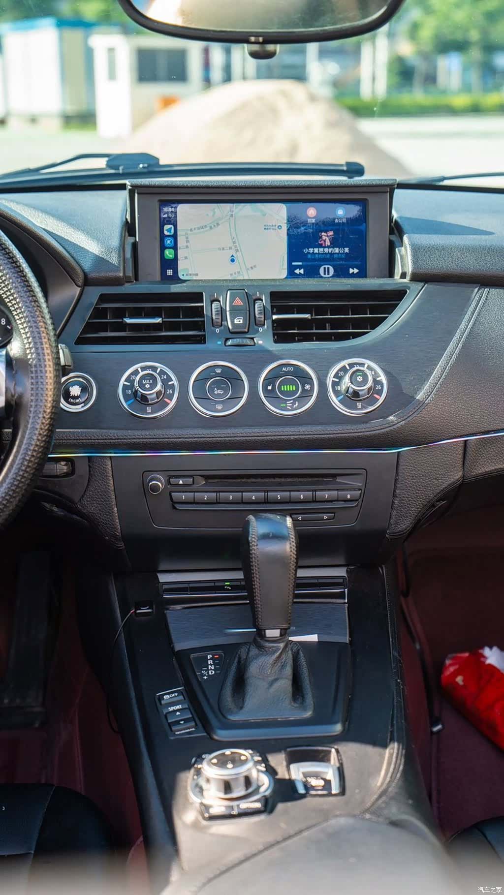 BMW Z4, 2011 8