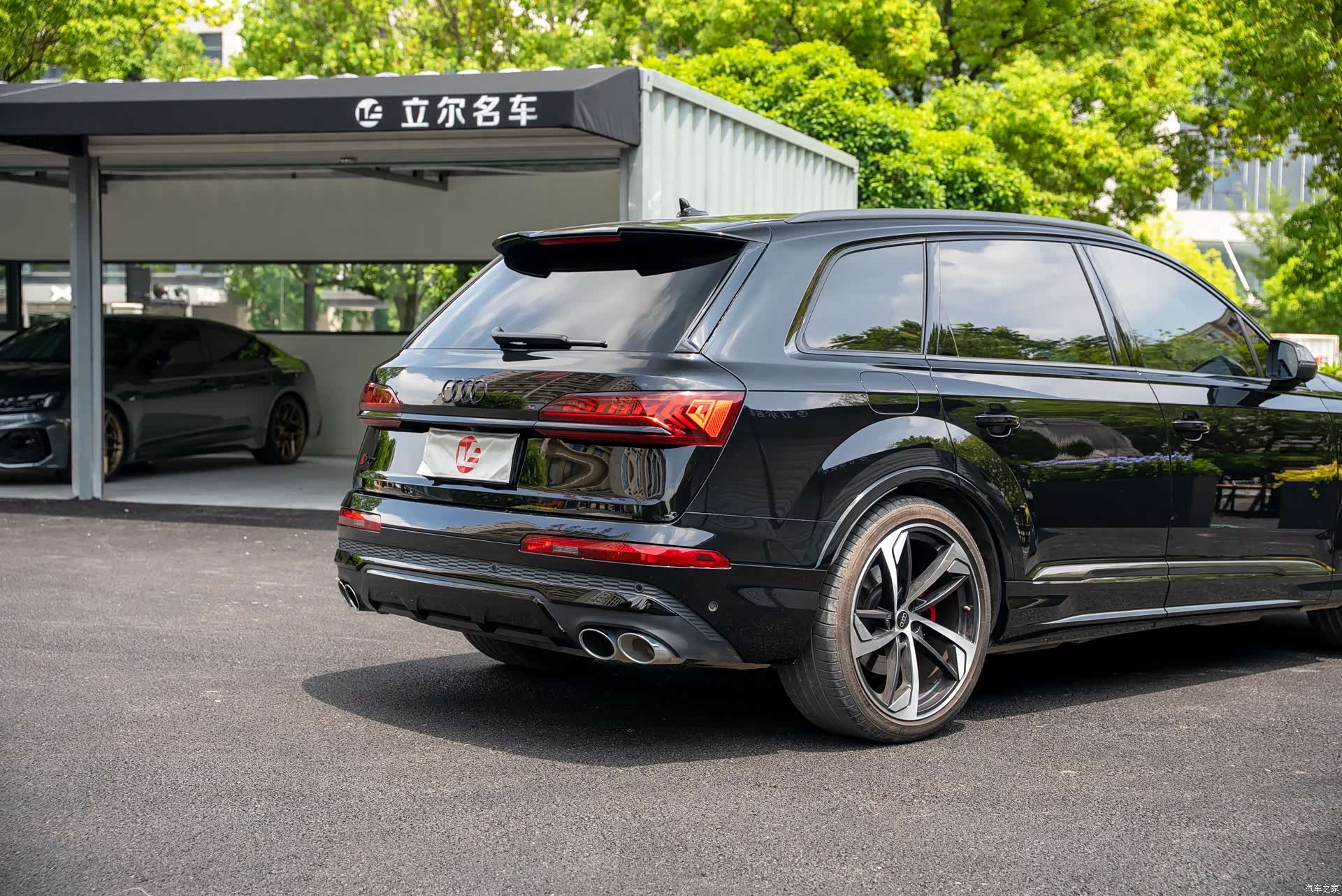Audi Q7, 2025 12