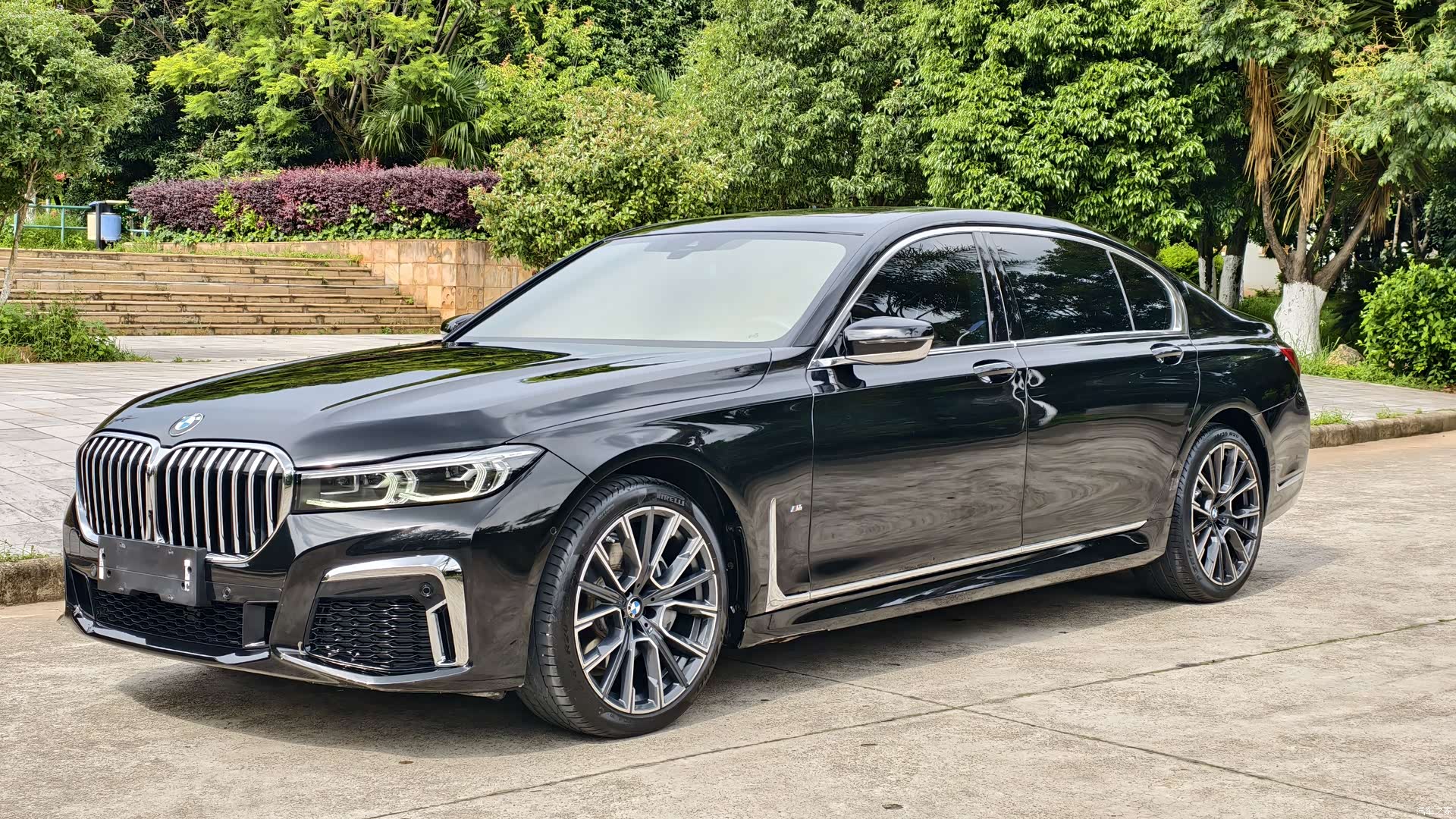 BMW 7 Series, 2019 1