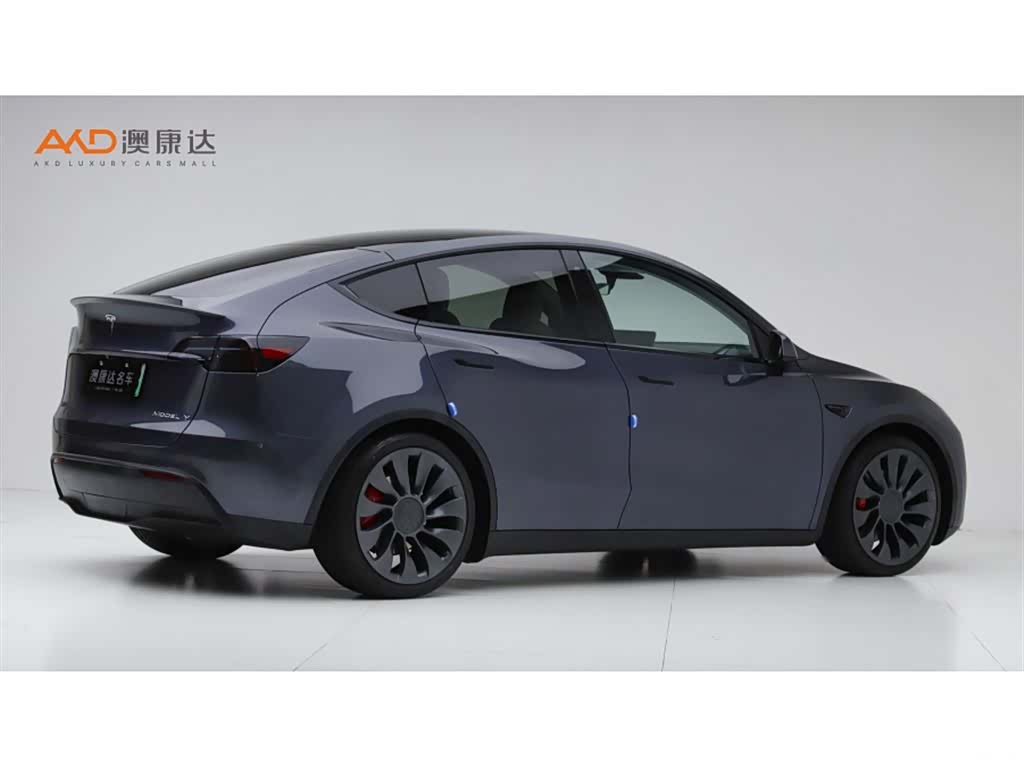 Tesla Model Y, 2023 3