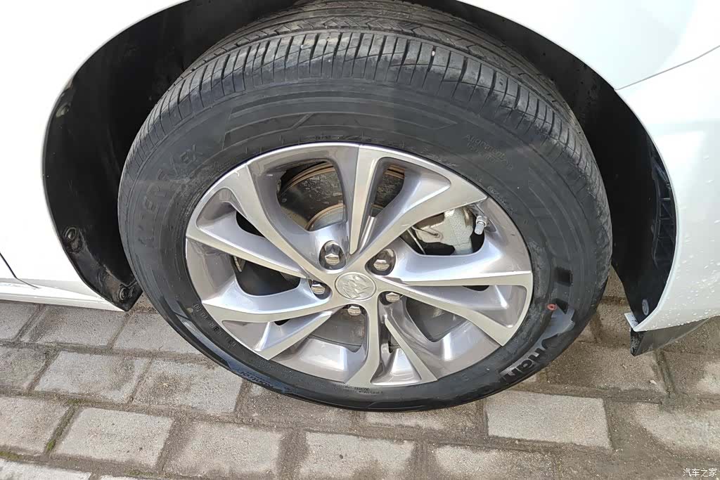 Buick Verano, 2024 6