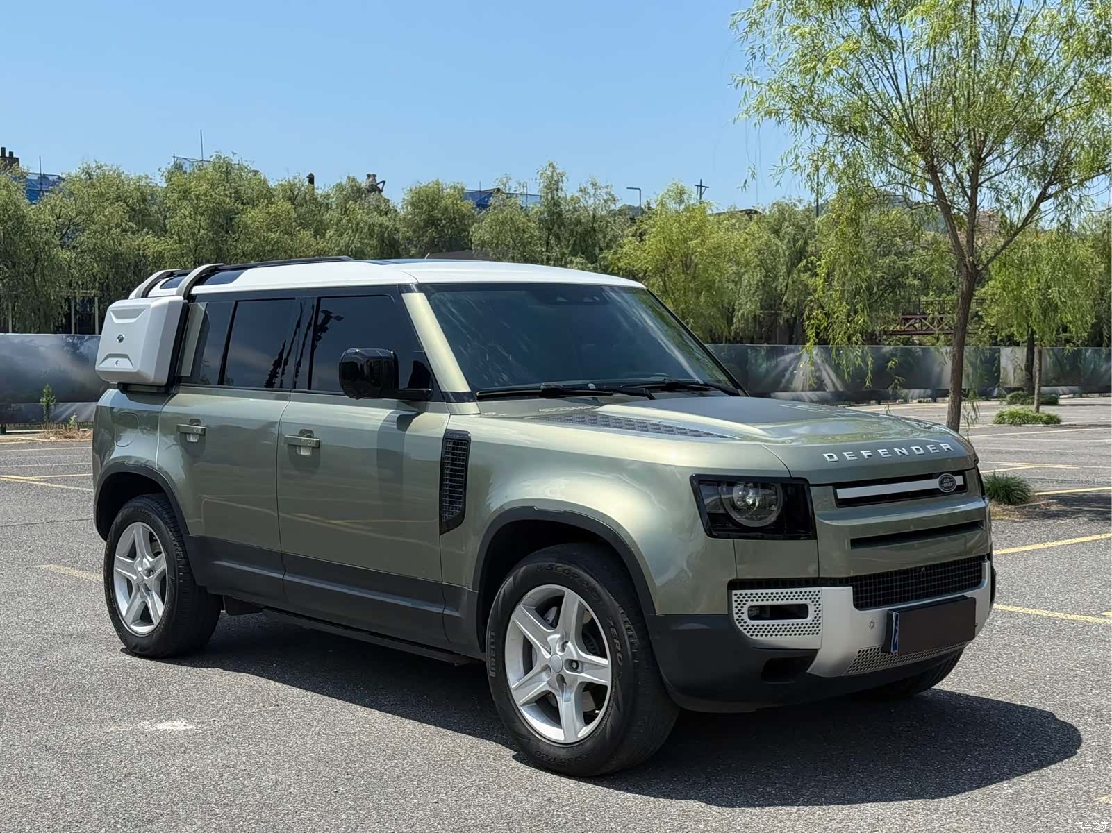 Land Rover Defender, 2020 2