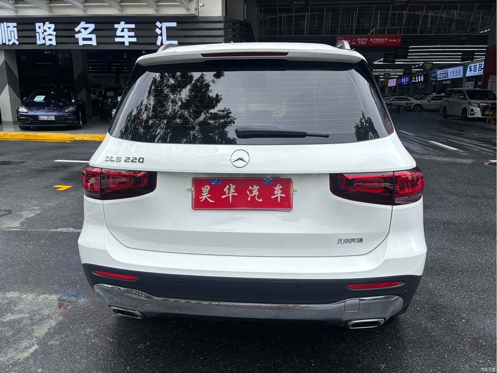 Mercedes-Benz GLB, 2022 все фото