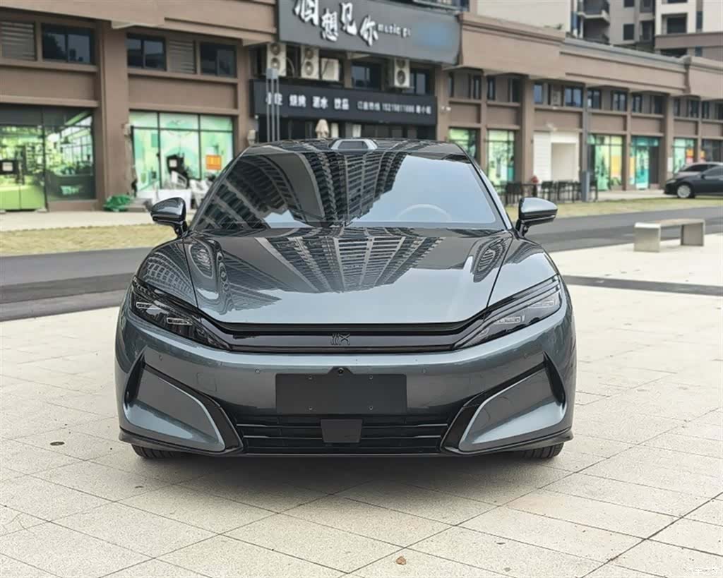 BYD Han, 2025 10