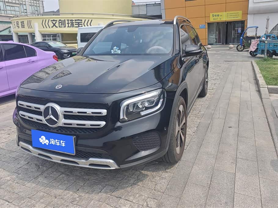 Mercedes-Benz GLB Mercedes-Benz GLB