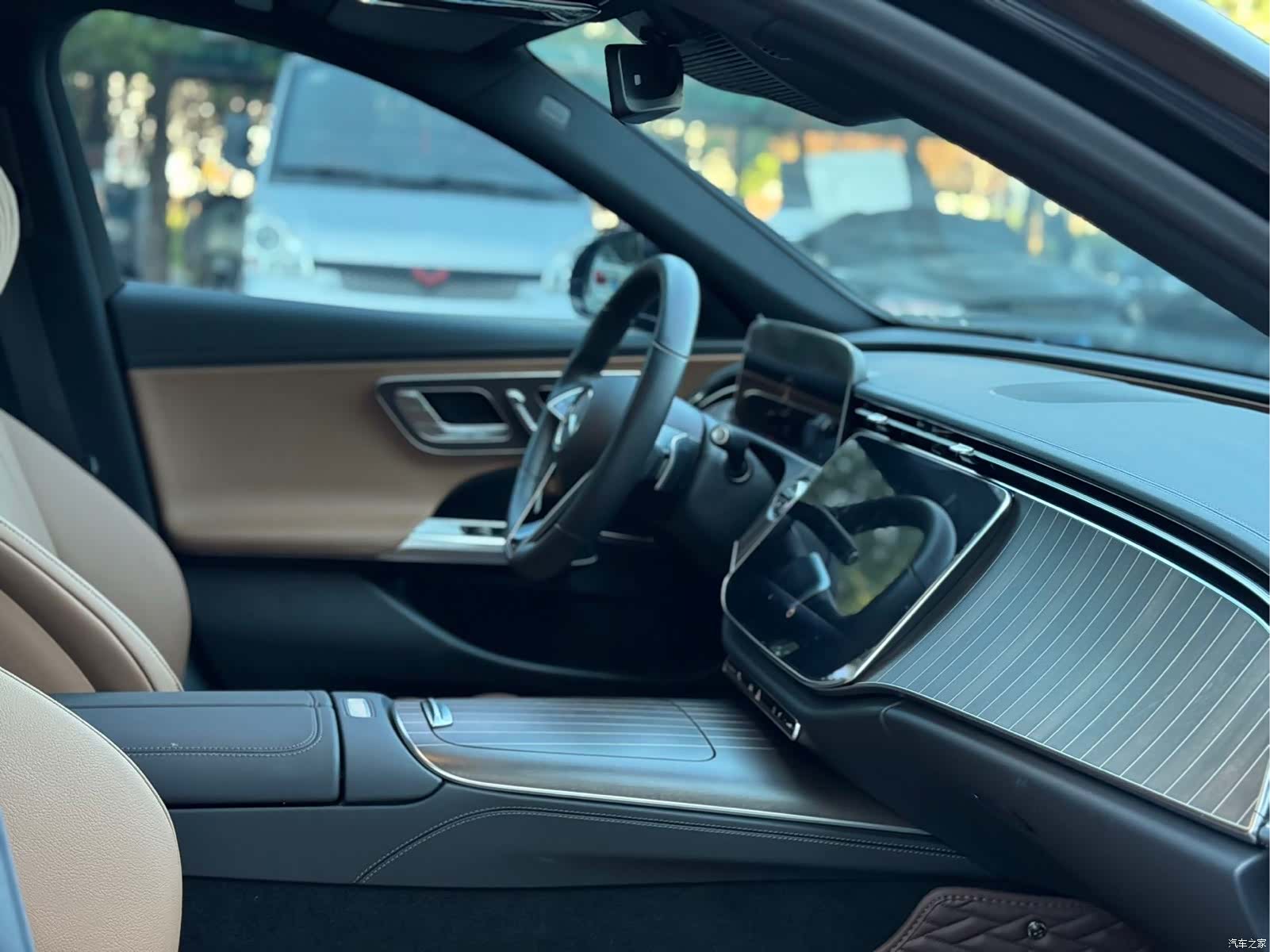 Mercedes-Benz E-Class, 2025 7