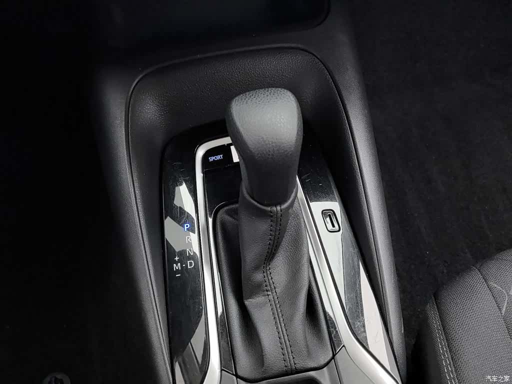 Toyota Allion, 2022 13