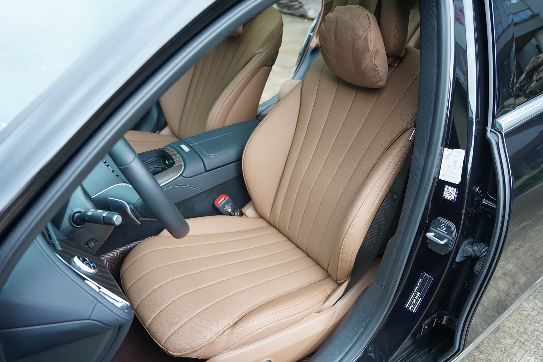 Mercedes-Benz E-Class, 2024 12