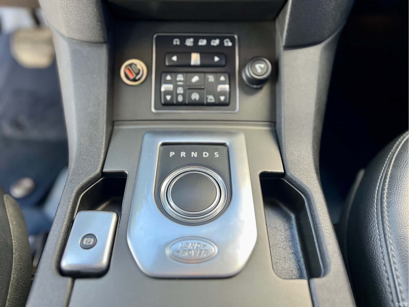 Land Rover Discovery, 2017 17