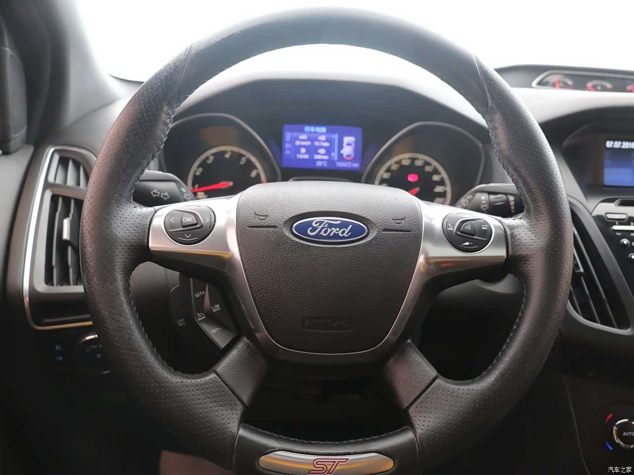 Ford Focus, 2013 13
