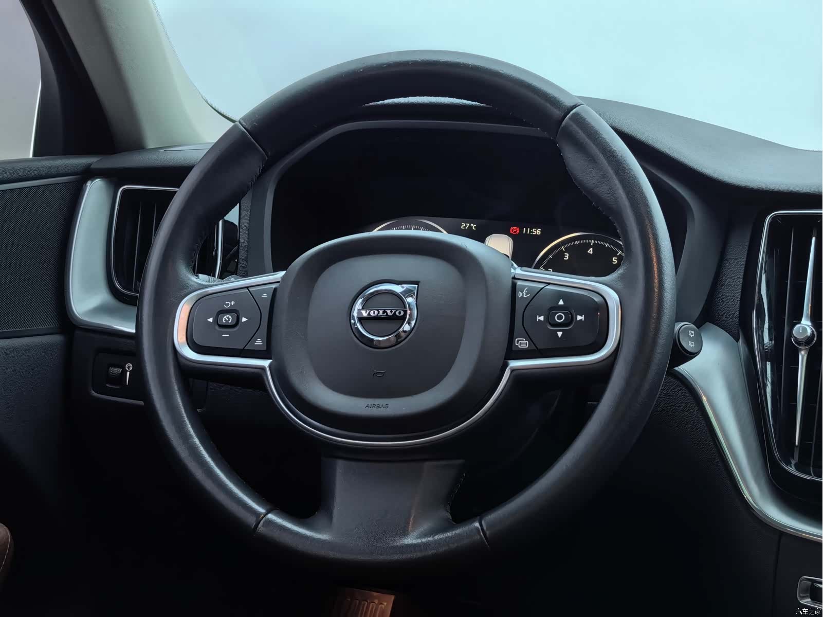 Volvo XC60, 2018 18