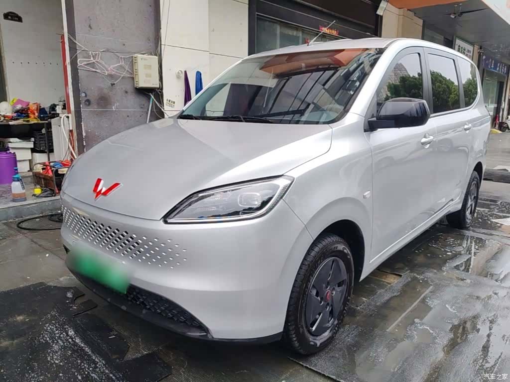 Wuling Hongguang, 2025 2