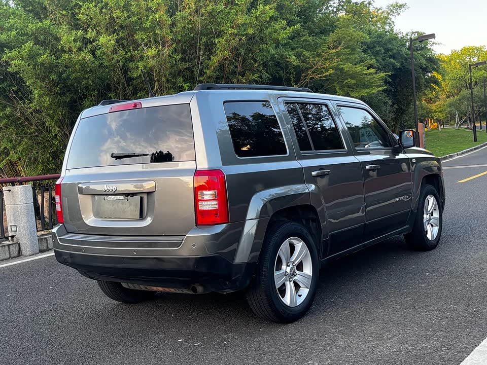 Jeep Freelancer